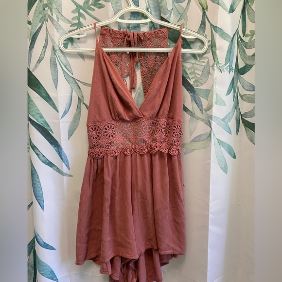 Pink/Coral open back lace Romper - Picture 2 of 4